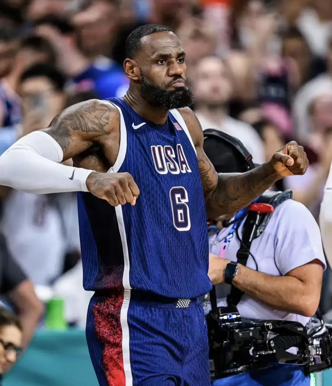 美国男篮绝地反击南韩男篮，阿德巴约关键制胜的简单介绍