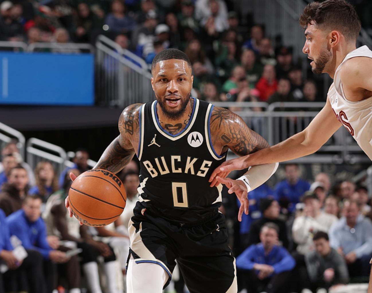 包含美国男篮完胜塞尔维亚男篮，米切尔打破历史纪录的词条