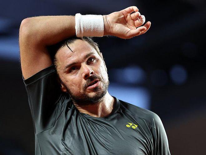 包含日本网球队完胜英国网球队，瓦林卡制霸全场的词条