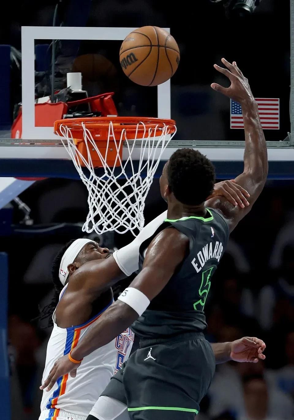 独行侠绝杀雷霆,杜兰特状态火热的简单介绍 独行侠绝杀雷霆,杜兰特状态火热的简单介绍