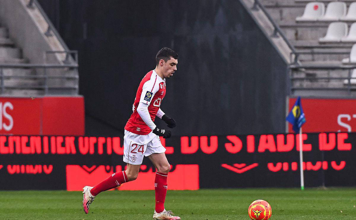 特鲁瓦主场不敌巴黎FC，实力悬殊暴露无遗的简单介绍