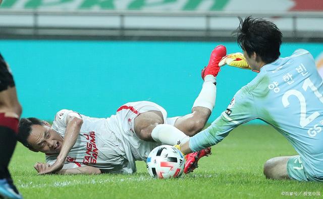 包含四川球队客场制胜，展现强大实力的词条