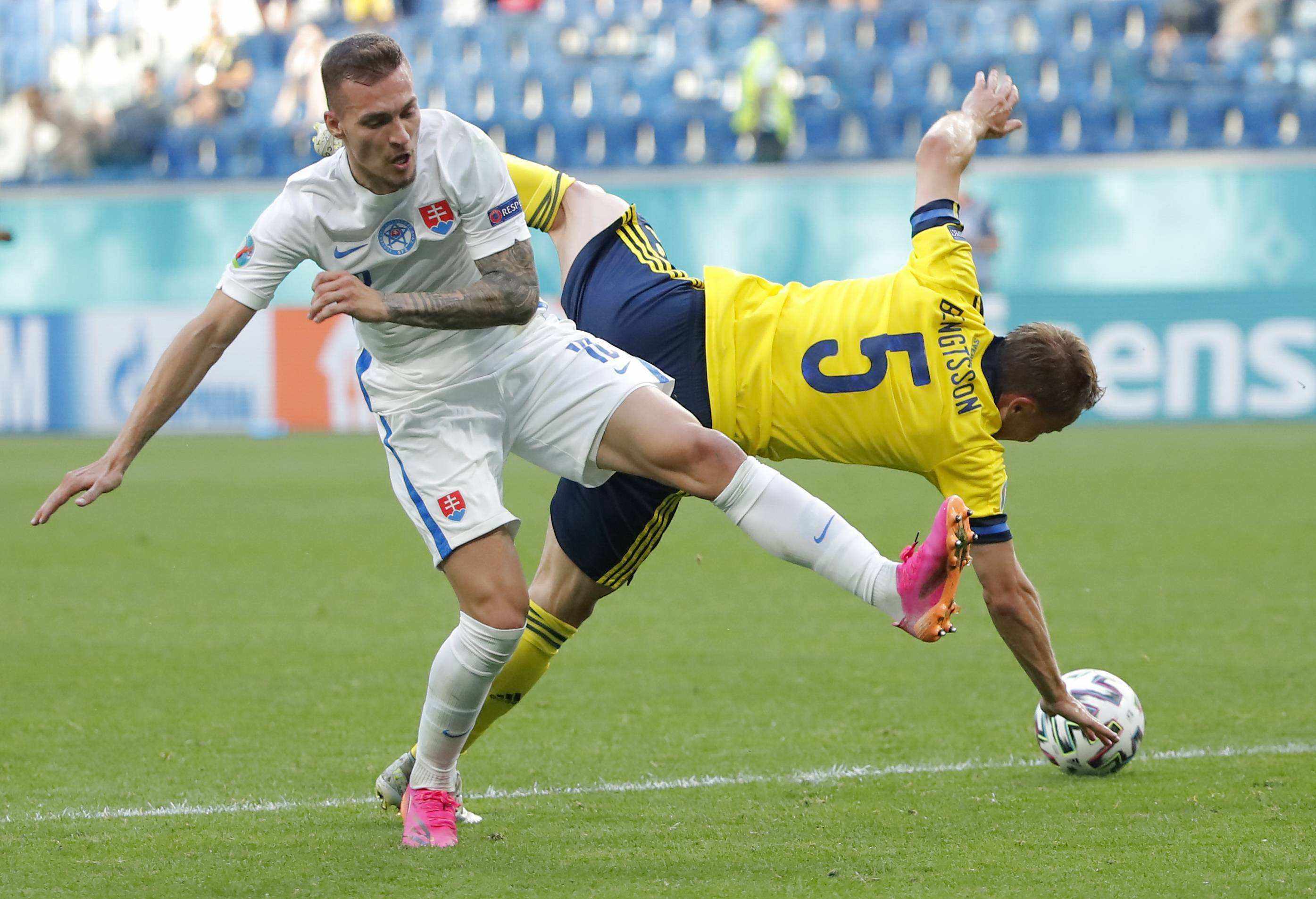 关于欧国联赛程挑战,球队备战备受压力的信息 关于欧国联赛程挑战,球队备战备受压力的信息