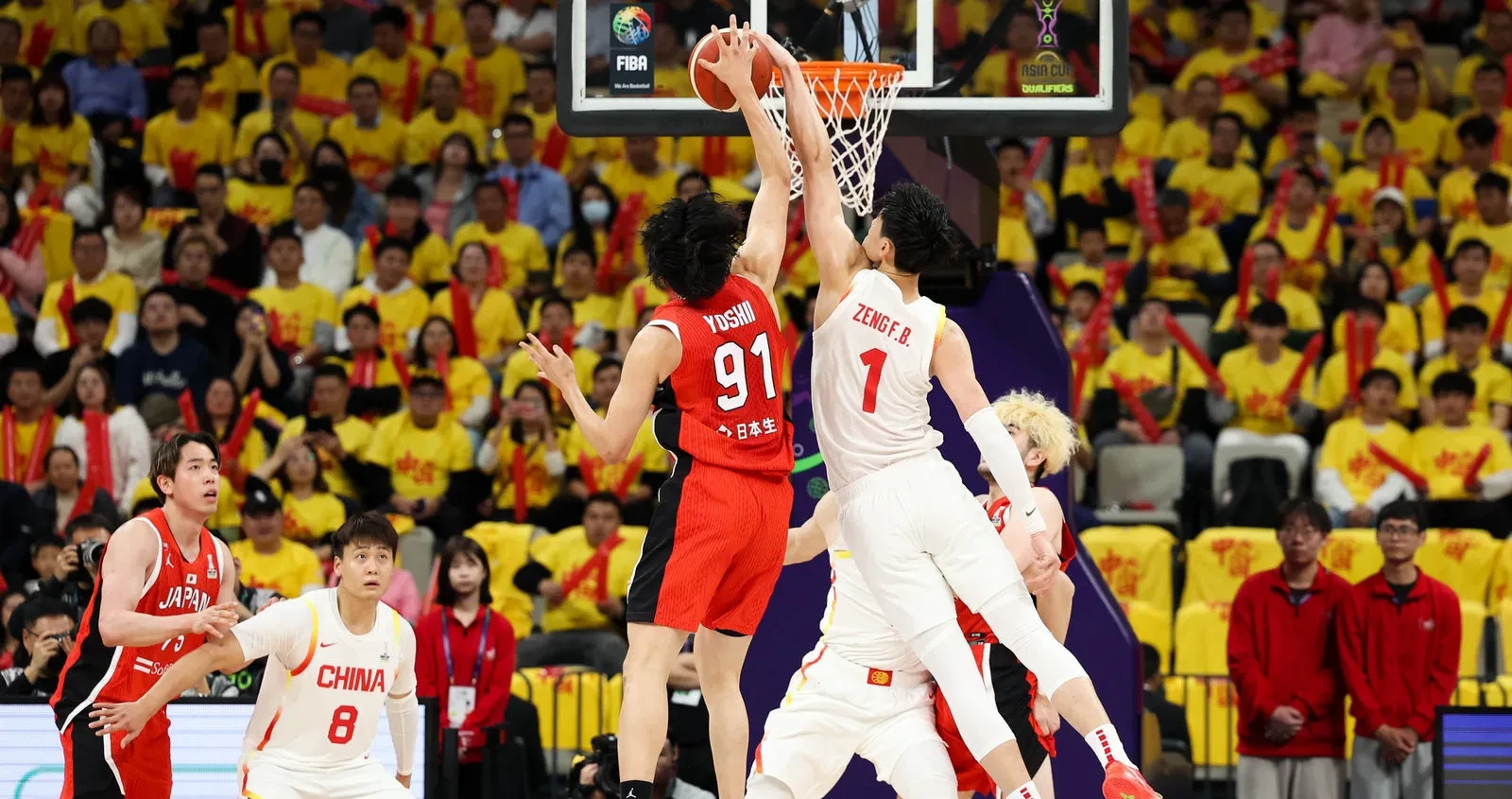 上海男篮火力全开,以惊人分差战胜对手 上海男篮火力全开,以惊人分差战胜对手