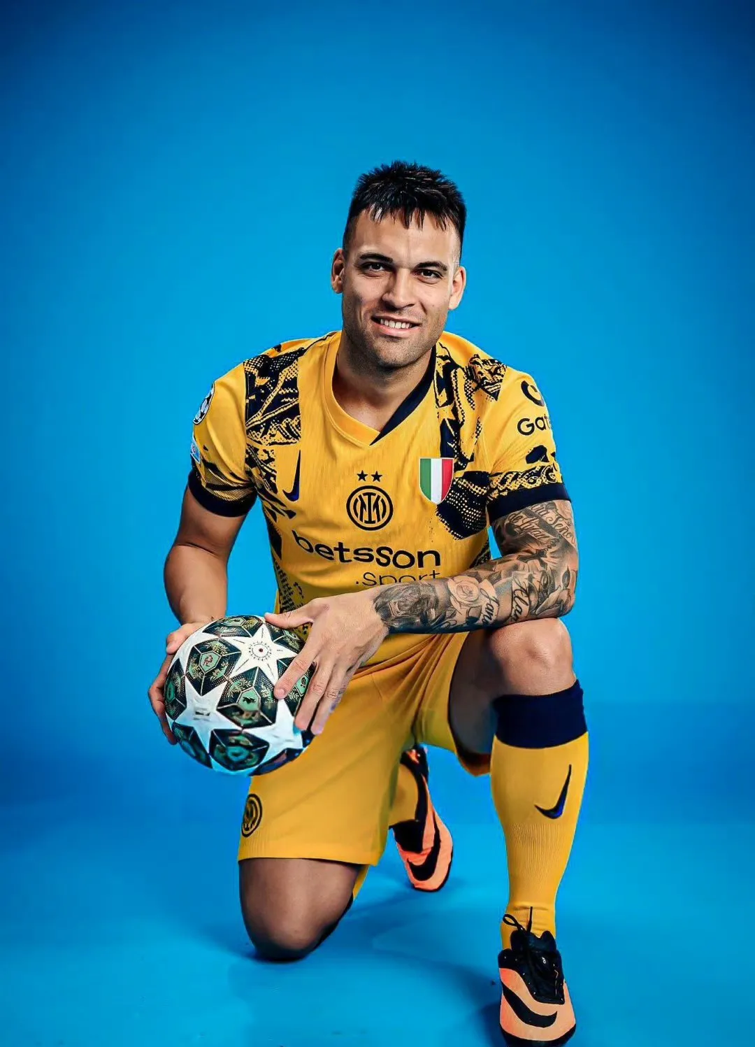 包含国米客场遭遇困境，持续低迷状态的词条