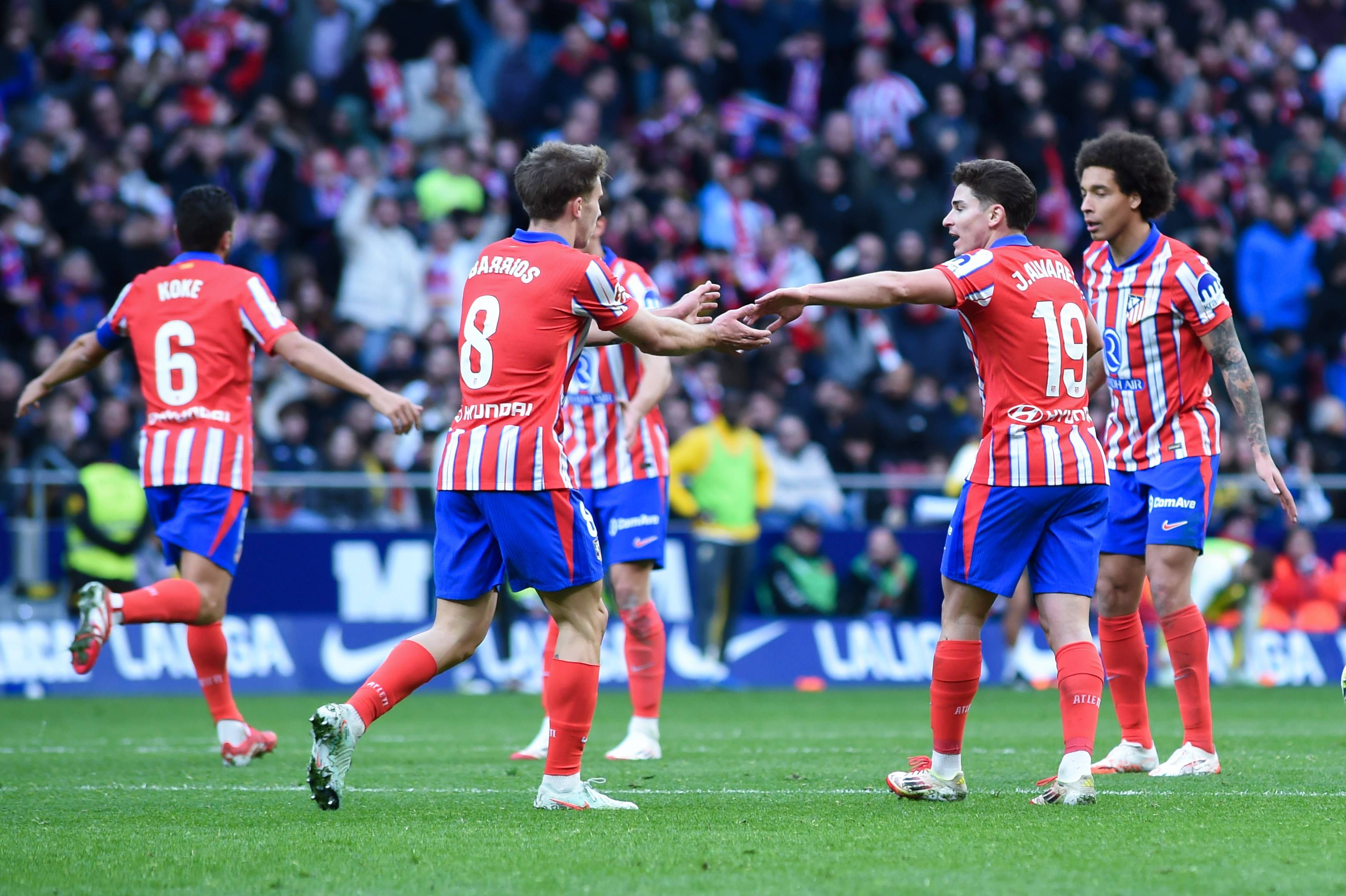 关于塞维利亚继续领跑，马德里竞技追赶的信息