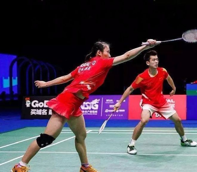 丹麦队轻取日本队,辛杜扛起全队 丹麦队轻取日本队,辛杜扛起全队