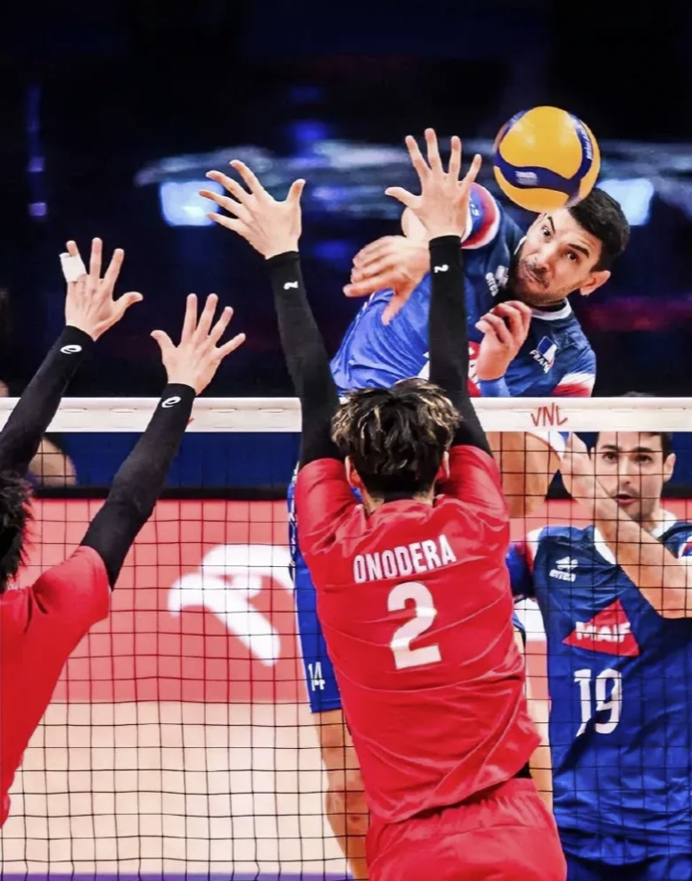 波兰队完胜韩国队，波尔扛起全队