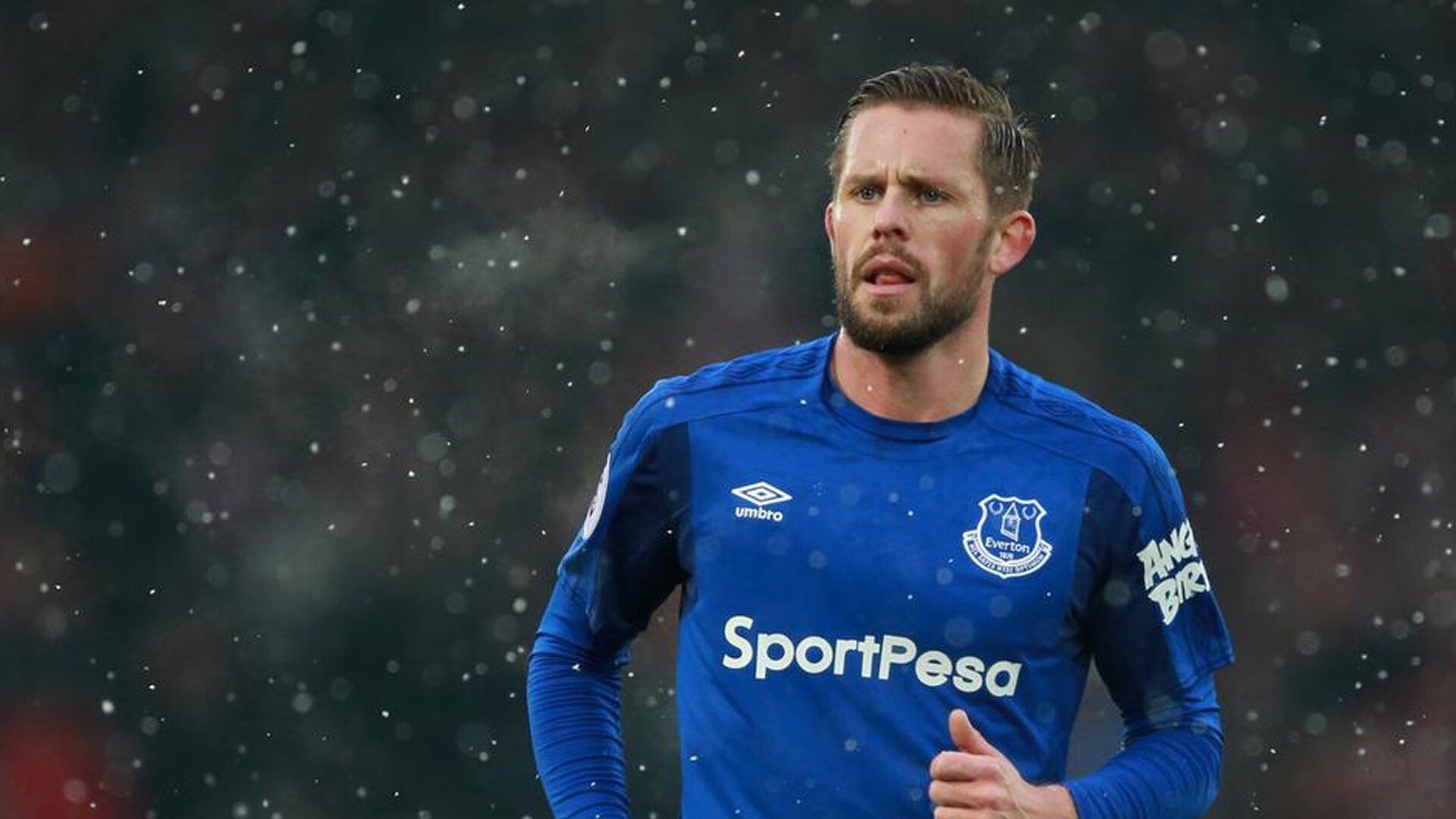 末节之神，内马尔在里昂对阵那不勒斯的欧冠之夜